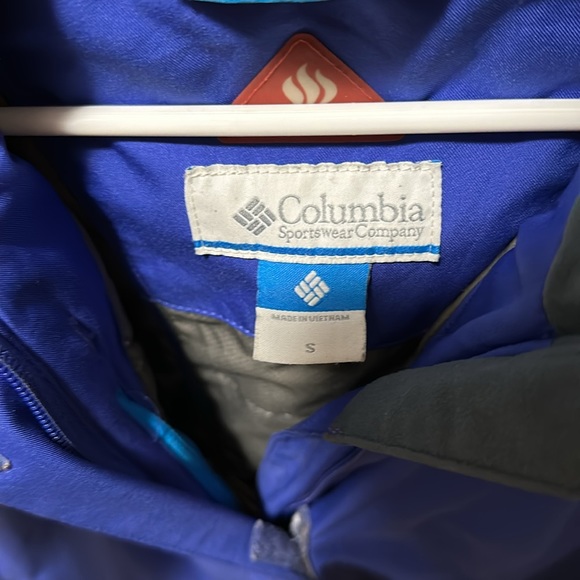 Columbia Omni-tech jacket size small women - Picture 2 of 4